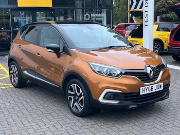Used Renault Captur 2018 for sale - 76056162: Photo