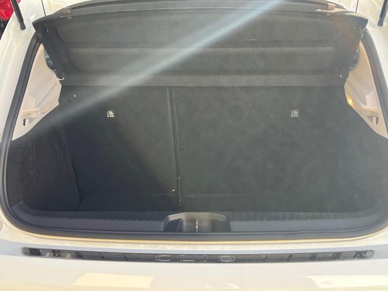 Used Renault Clio 2021 for sale - 75881458: Photo 18