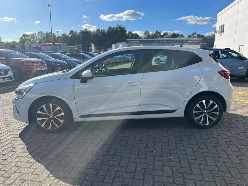 Used Renault Clio 2021 for sale - 75881458: Photo 6