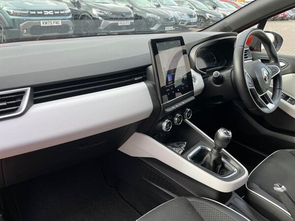 Used Renault Clio for sale - 76017154: Photo 15