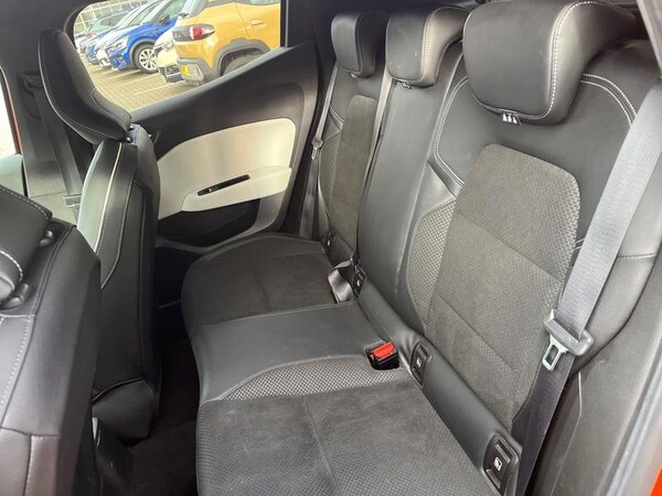 Used Renault Clio for sale - 76017154: Photo 17