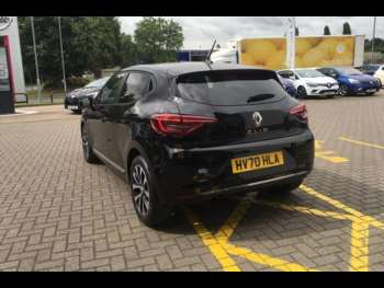 Used Renault Clio 2020 for sale - 74807770: Photo