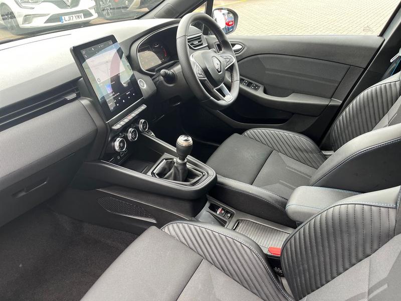 Used Renault Clio 2024 for sale - 75792051: Photo 15