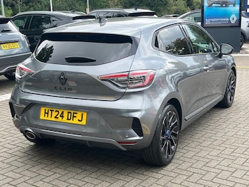 Used Renault Clio 2024 for sale - 75792051: Photo