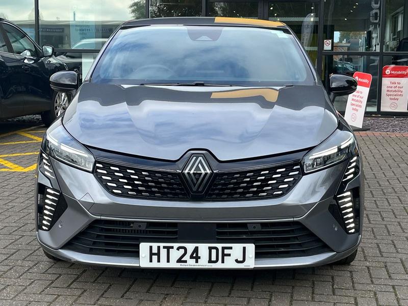 Used Renault Clio 2024 for sale - 75792051: Photo 8