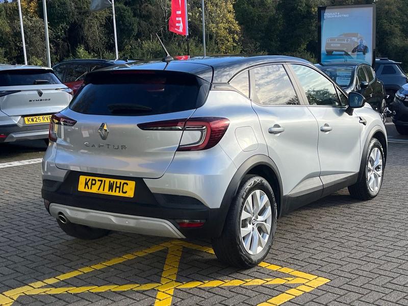 Used Renault Captur 2021 for sale - 76327726: Photo 3