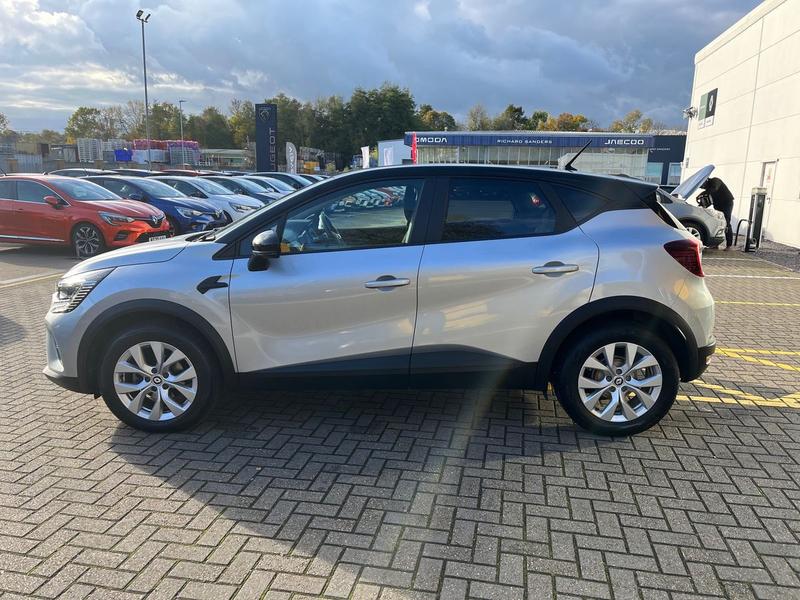 Used Renault Captur 2021 for sale - 76327726: Photo 6