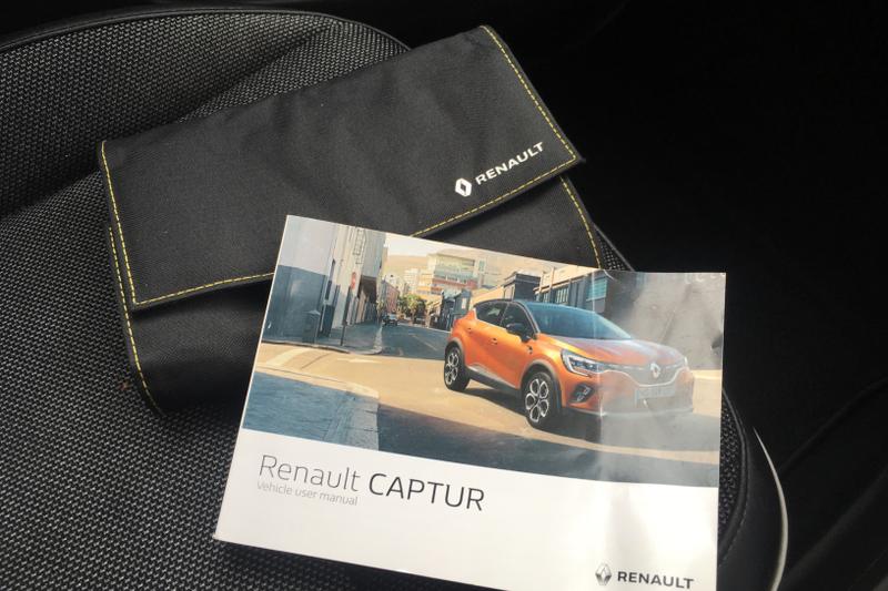 Used Renault Captur 2021 for sale - 76653521: Photo 19