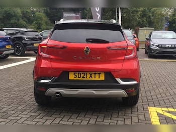 Used Renault Captur 2021 for sale - 76653521: Photo