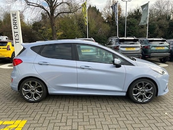 Used Ford Fiesta 2021 for sale - 76653364: Photo
