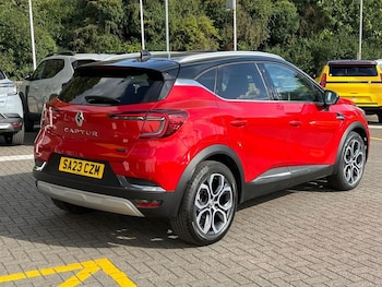 Used Renault Captur 2023 for sale - 75489846: Photo