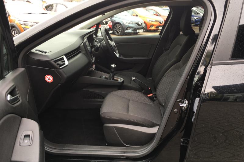 Used Renault Clio 2019 for sale - 76474404: Photo 10