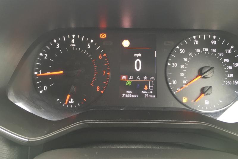 Used Renault Clio 2019 for sale - 76474404: Photo 12