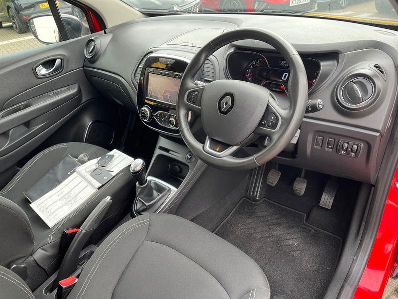 Used Renault Captur 2018 for sale - 76097218: Photo 10