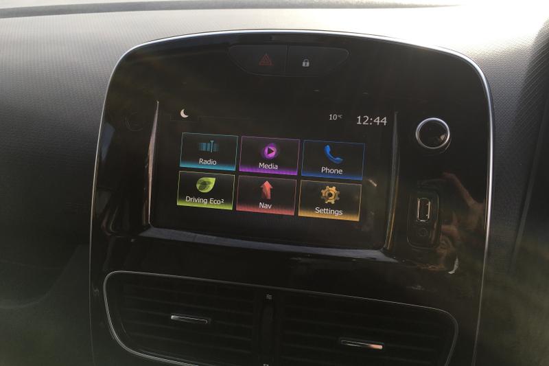 Used Renault Clio 2019 for sale - 76667890: Photo 13