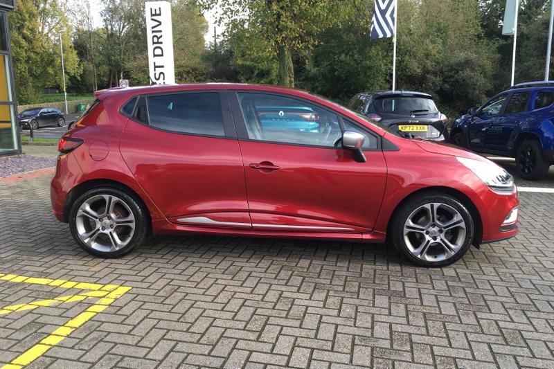 Used Renault Clio 2019 for sale - 76667890: Photo 2