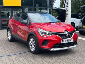 2022 - Hatchback Iconic Edition Manual 5-Door