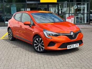 2022 - Hatchback Iconic Edition Manual 5-Door