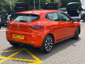 Used Renault Clio 2022 for sale - 75029519: Photo