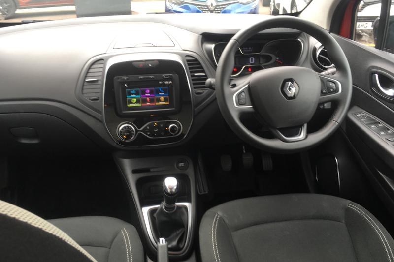 Used Renault Captur 2019 for sale - 76410196: Photo 11