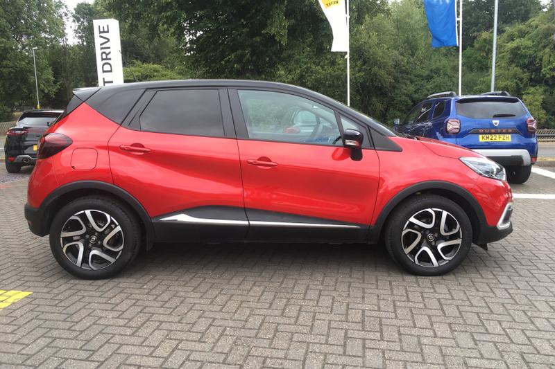 Used Renault Captur 2019 for sale - 76410196: Photo 2