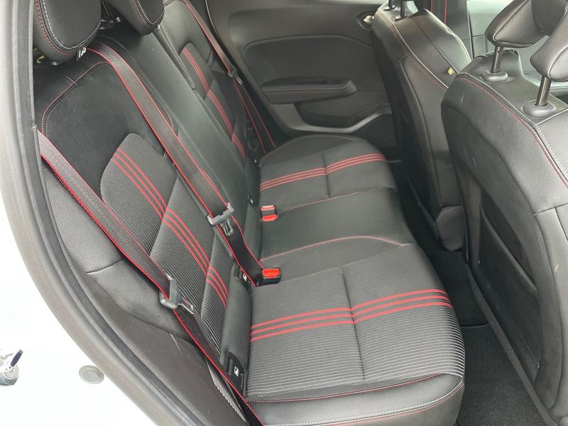 Used Renault Clio 2022 for sale - 76097224: Photo 17