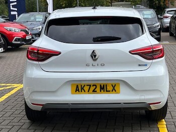 Used Renault Clio 2022 for sale - 76097224: Photo