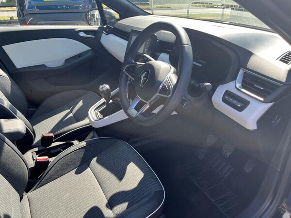 Used Renault Clio 2022 for sale - 74710003: Photo 10