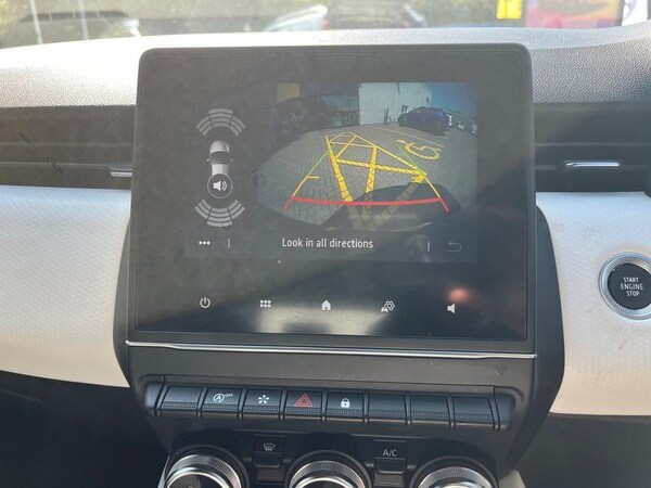 Used Renault Clio 2022 for sale - 74710003: Photo 19
