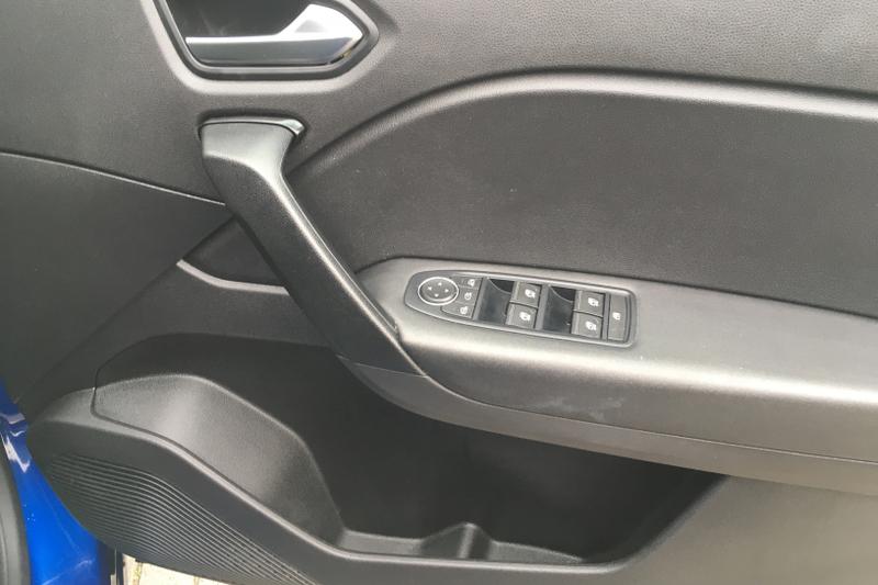 Used Renault Captur 2020 for sale - 76162065: Photo 17