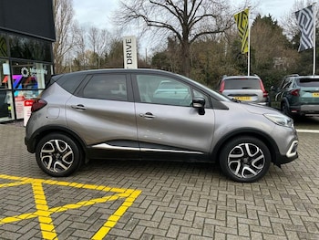Used Renault Captur 2019 for sale - 76767018: Photo