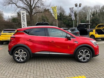 Used Renault Captur 2022 for sale - 76882629: Photo