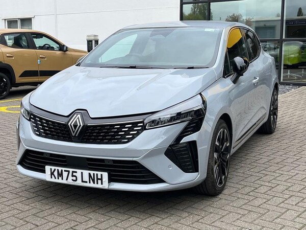 Used Renault Clio 2025 for sale - 76190463: Photo 7