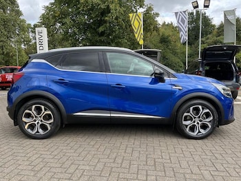 Used Renault Captur 2022 for sale - 75644126: Photo