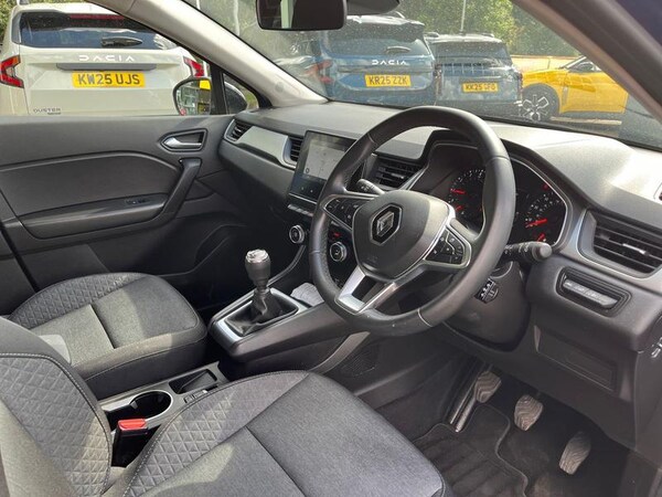 Used Renault Captur 2022 for sale - 76184552: Photo 10