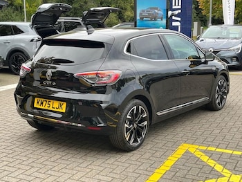 Used Renault Clio 2025 for sale - 76190487: Photo