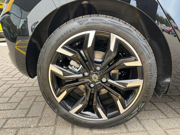 Used Renault Clio 2025 for sale - 76190487: Photo 9