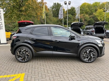 Used Renault Captur 2025 for sale - 76190562: Photo