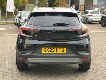 Used Renault Captur 2025 for sale - 76190562: Photo