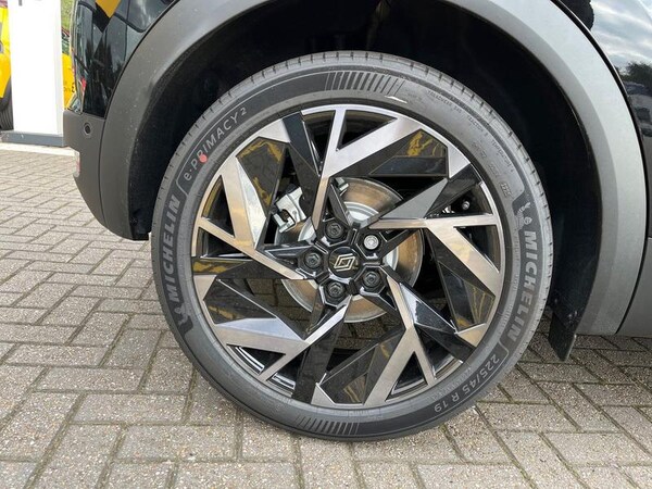 Used Renault Captur 2025 for sale - 76190562: Photo 9