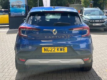 Used Renault Captur 2022 for sale - 75489903: Photo