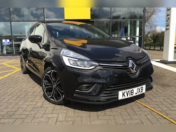 Used Renault Clio 2018 for sale - 76322377: Photo