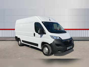 Vauxhall - Movano
