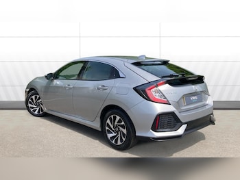 Used Honda Civic 2018 for sale - 78745911: Photo