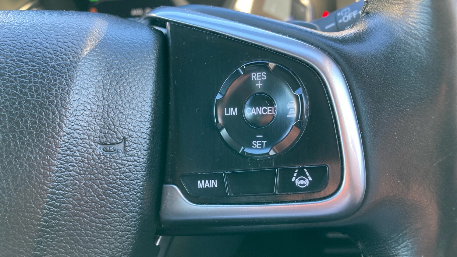 Used Honda CR-V 2021 for sale - 76766828: Photo 31