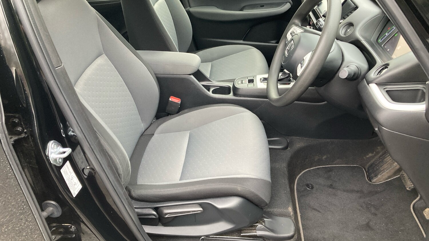 Used Honda Jazz 2022 for sale - 77432535: Photo 24