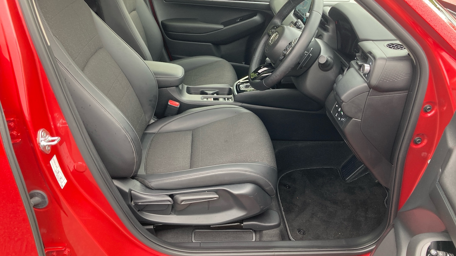 Used Honda HR-V 2023 for sale - 75984524: Photo 28