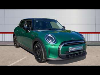 2021 (71) - 1.5 Cooper Classic 5dr Petrol Hatchback