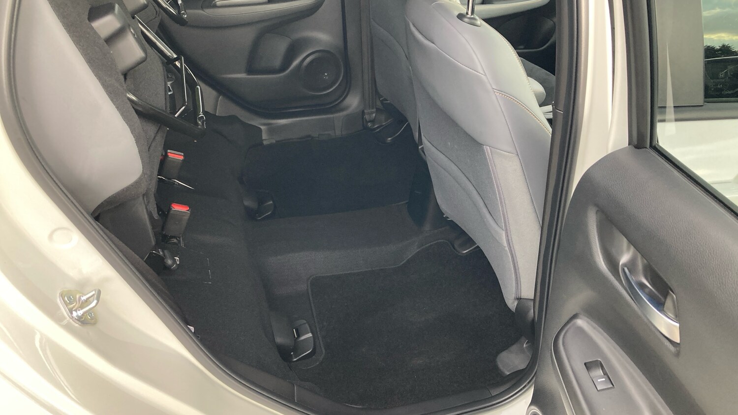 Used Honda Jazz 2024 for sale - 76064163: Photo 25