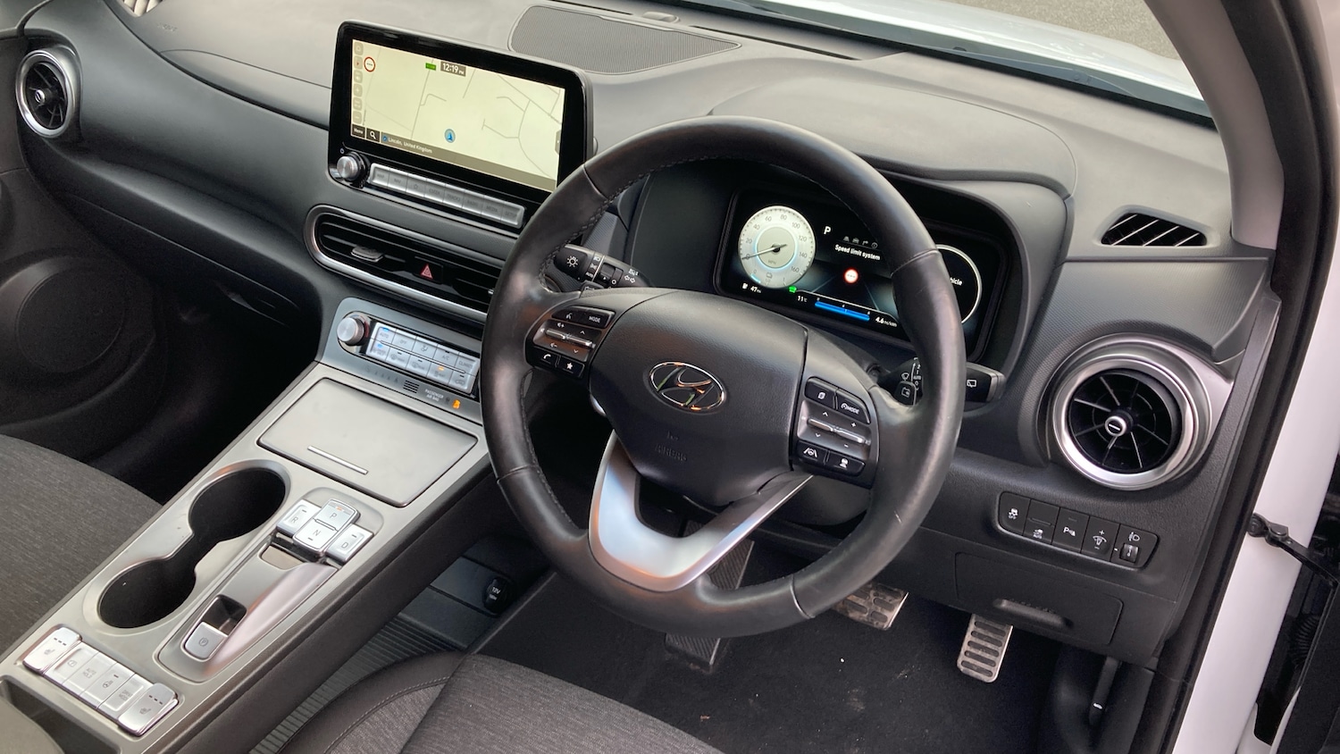 Used Hyundai KONA 2021 for sale - 76905954: Photo 11